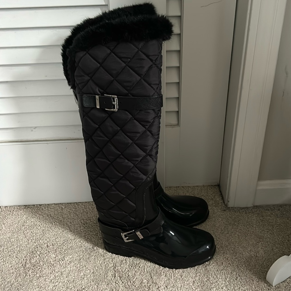 Micheal Kors boots